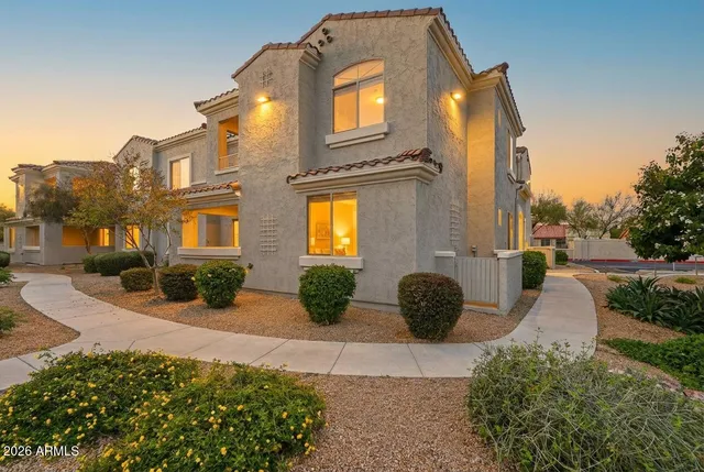 $359,999 | 900 South Canal Drive, Unit 211, Chandler, AZ 85225