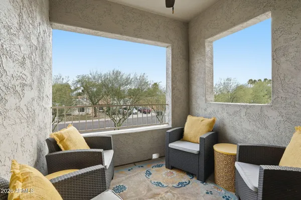 $359,980 | 900 South Canal Drive, Unit 211, Chandler, AZ 85225
