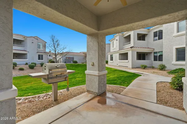 $359,980 | 900 South Canal Drive, Unit 211, Chandler, AZ 85225
