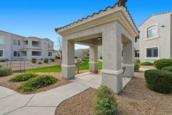 $359,980 | 900 South Canal Drive, Unit 211, Chandler, AZ 85225