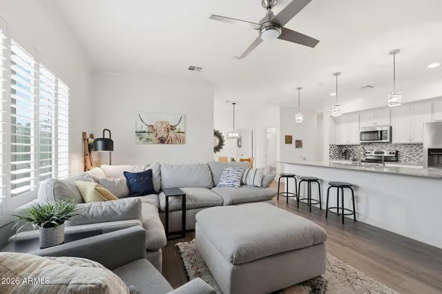 $359,999 | 900 South Canal Drive, Unit 211, Chandler, AZ 85225