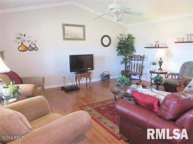 17701 East Angling Road Mount Vernon, IL 62864 - Photo 19 of 50 Gallery Image 19