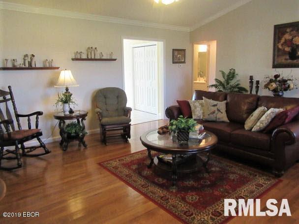 17701 East Angling Road Mount Vernon, IL 62864 - Photo 21 of 50 Gallery Image 21