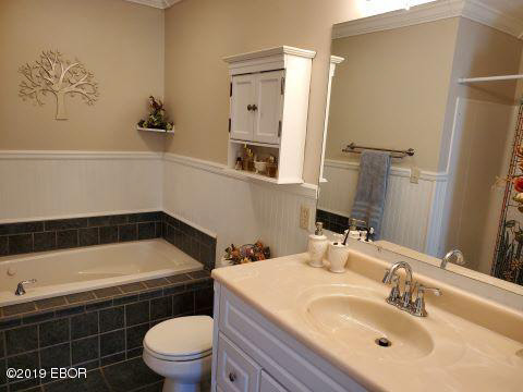 17701 East Angling Road Mount Vernon, IL 62864 - Photo 34 of 50 Gallery Image 34