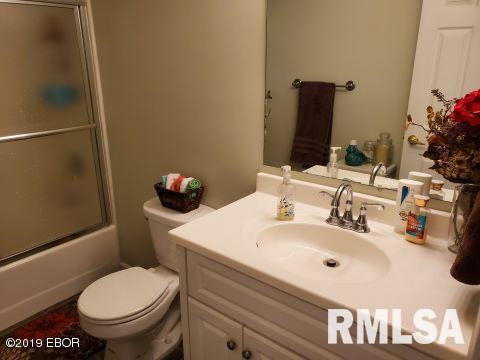 17701 East Angling Road Mount Vernon, IL 62864 - Photo 45 of 50 Gallery Image 45