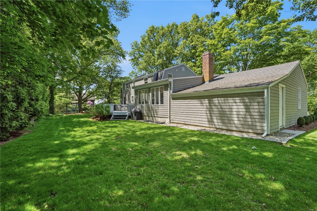 24 Wildflower Road Barrington, RI 02806 - Photo 46 of 50