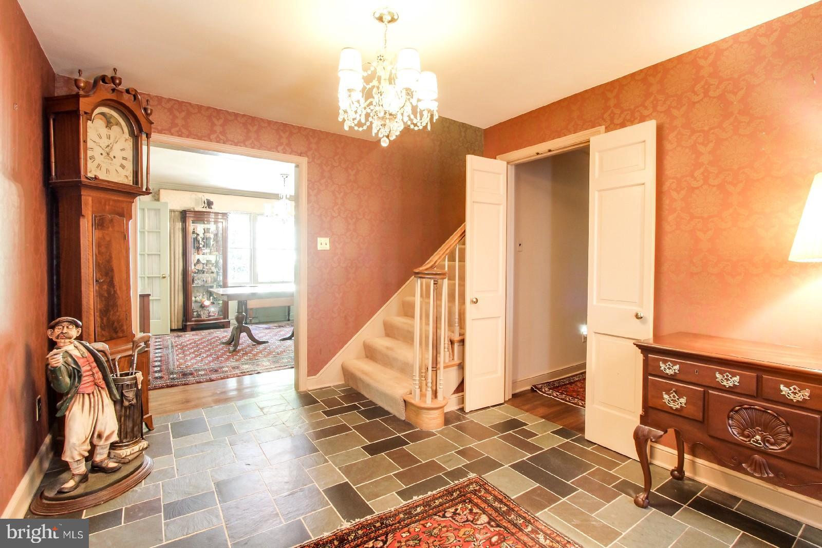 1290 Woodland Road York, PA 17403 - Photo 2 of 28 Gallery Image 2