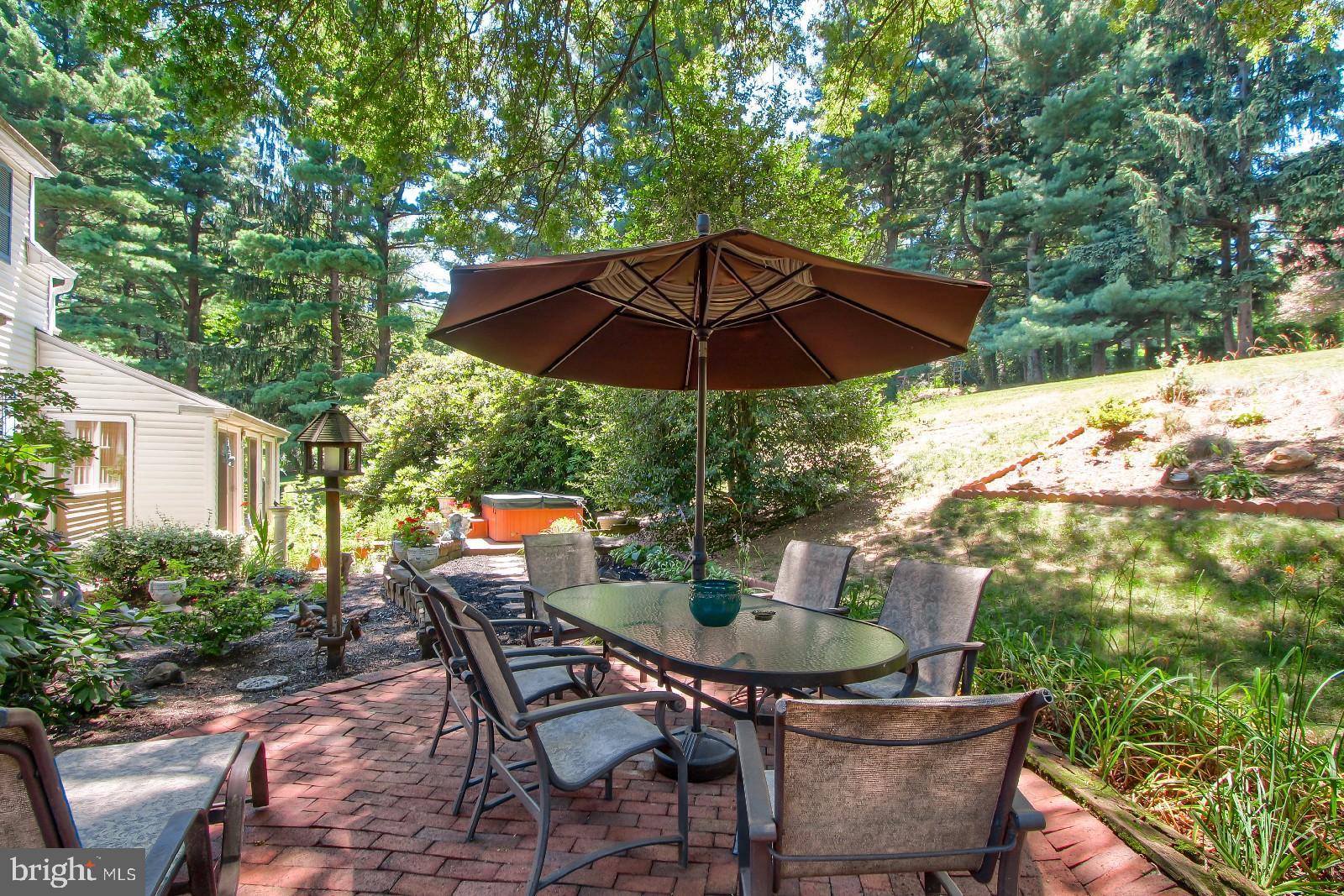 1290 Woodland Road York, PA 17403 - Photo 20 of 28 Gallery Image 20