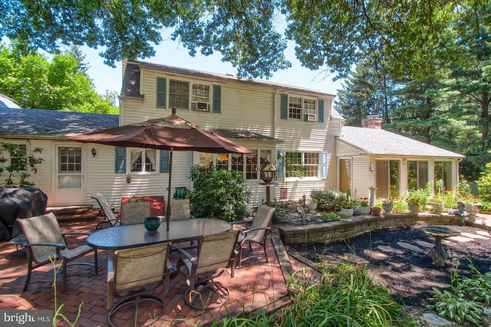1290 Woodland Road York, PA 17403 - Photo 21 of 28 Gallery Image 21