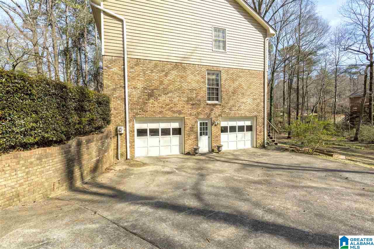 815 Riverchase Parkway West Birmingham, AL 35244 - Photo 4 of 50