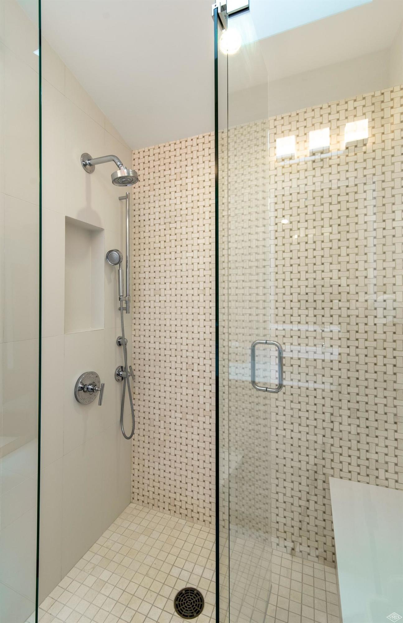 950 Red Sandstone Road, Unit 40 Vail, CO 81657 - Photo 14 of 23 a bathroom with a shower