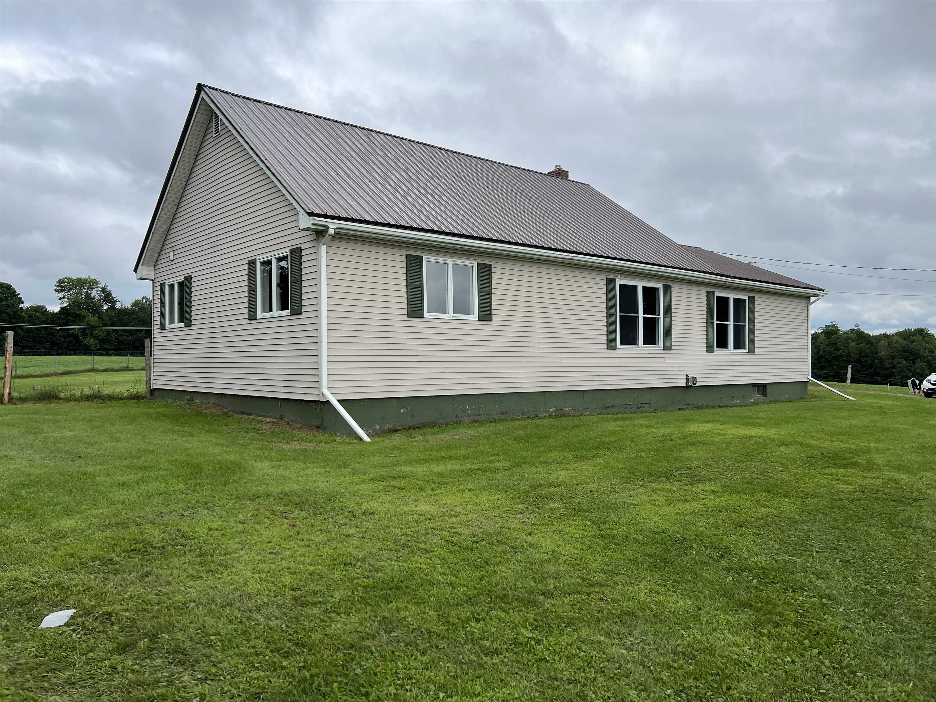 306 King George Farm Road Sutton, VT 05867 - Photo 20 of 24 Gallery Image 20