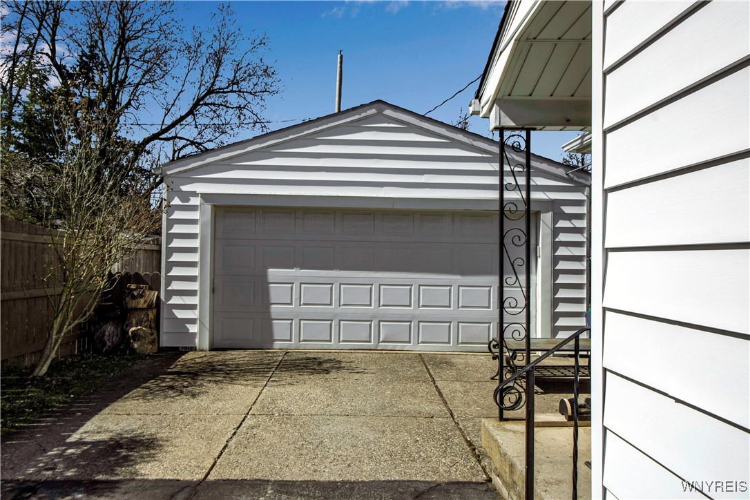 40 Lorfield Drive Amherst, NY 14226 - Photo 3 of 25