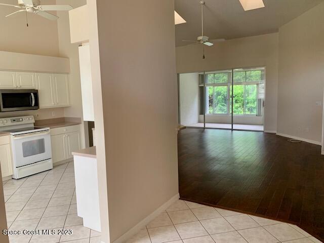 568 Renaissance Avenue Melbourne, FL 32940 - Photo 13 of 47 hardwood floors