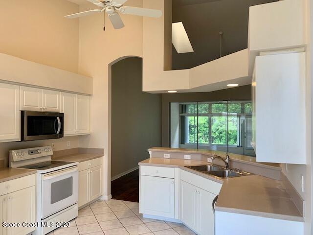 568 Renaissance Avenue Melbourne, FL 32940 - Photo 18 of 47 kitchen sink 2