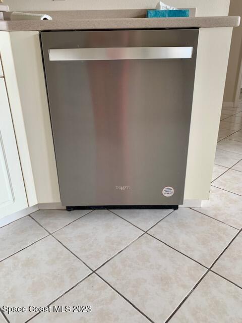 568 Renaissance Avenue Melbourne, FL 32940 - Photo 20 of 47 dishwasher