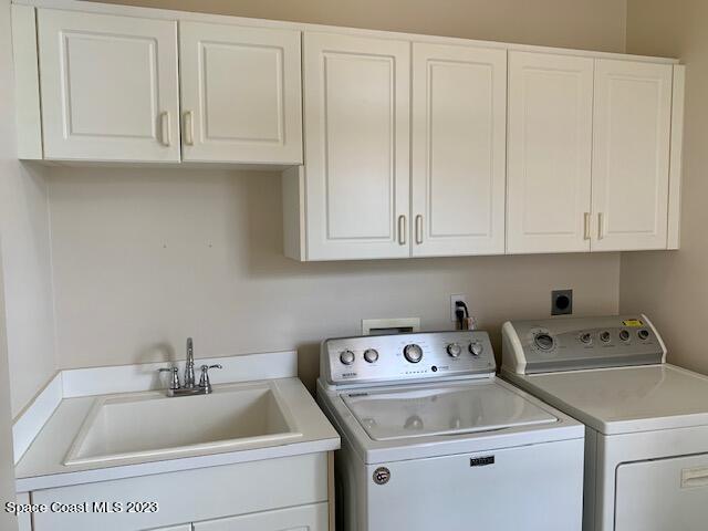 568 Renaissance Avenue Melbourne, FL 32940 - Photo 40 of 47 laundry room 1