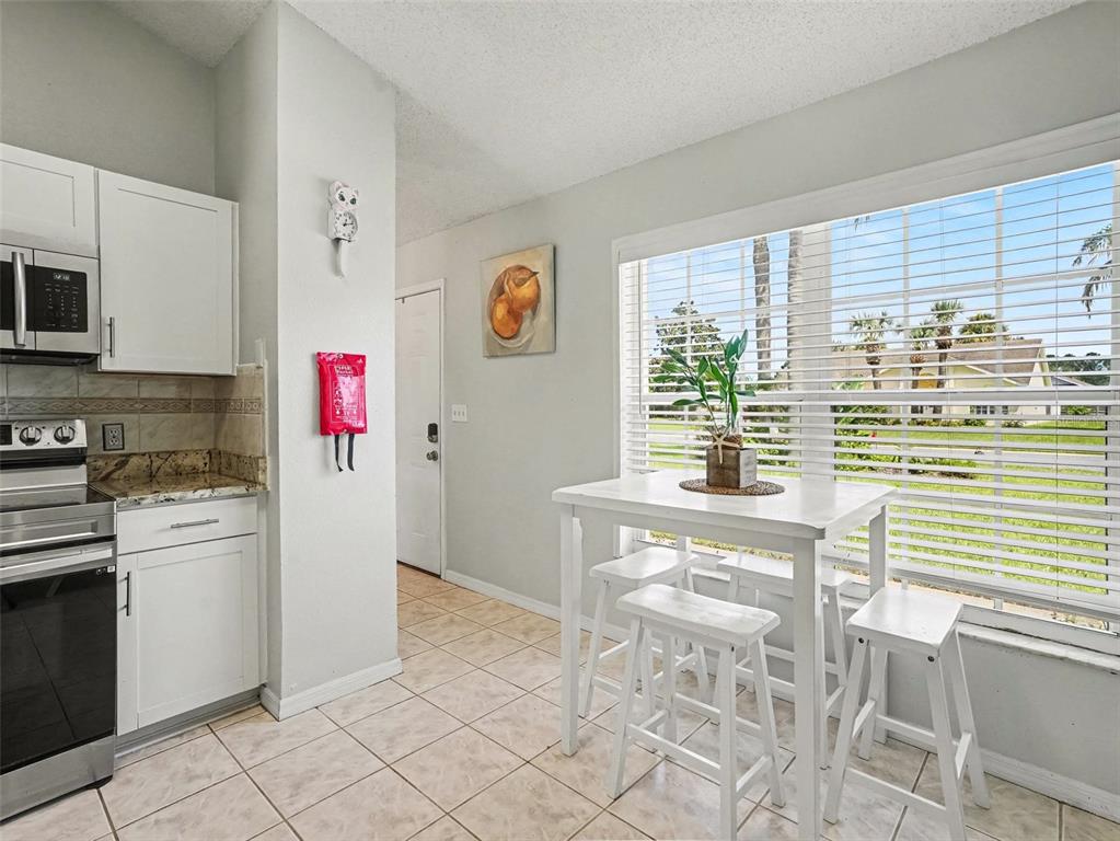 511 Hanging Moss Road Davenport, FL 33837 - Photo 13 of 17 Gallery Image 13