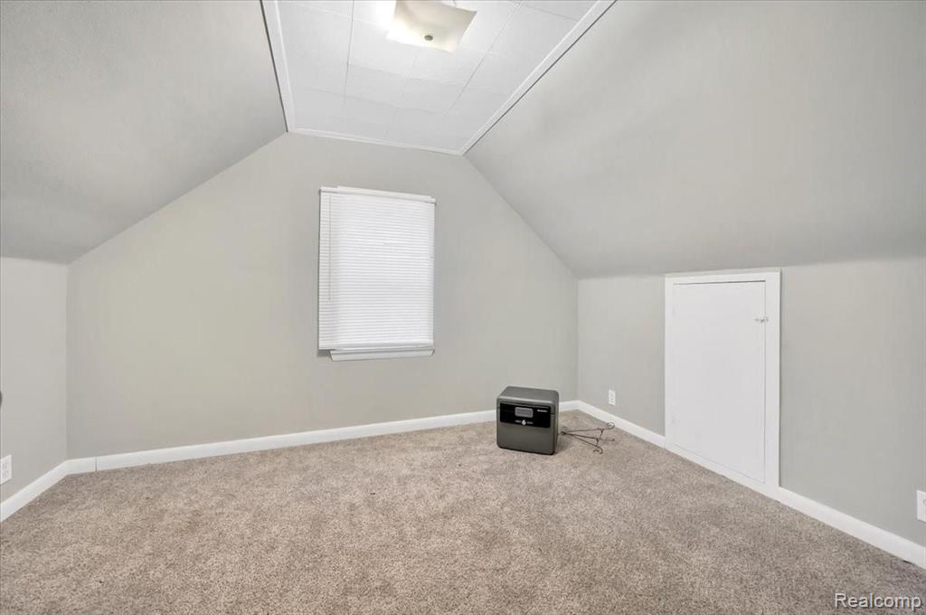 3898 Bart Avenue Warren, MI 48091 - Photo 12 of 18