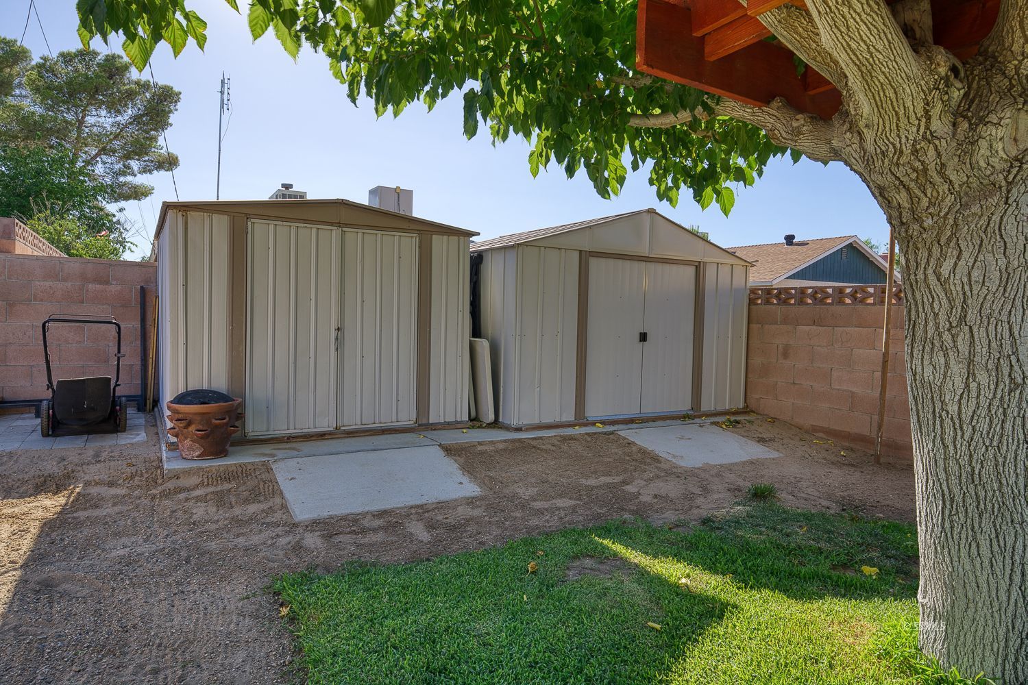 624 East Church Avenue Ridgecrest, CA 93555 - Photo 18 of 21