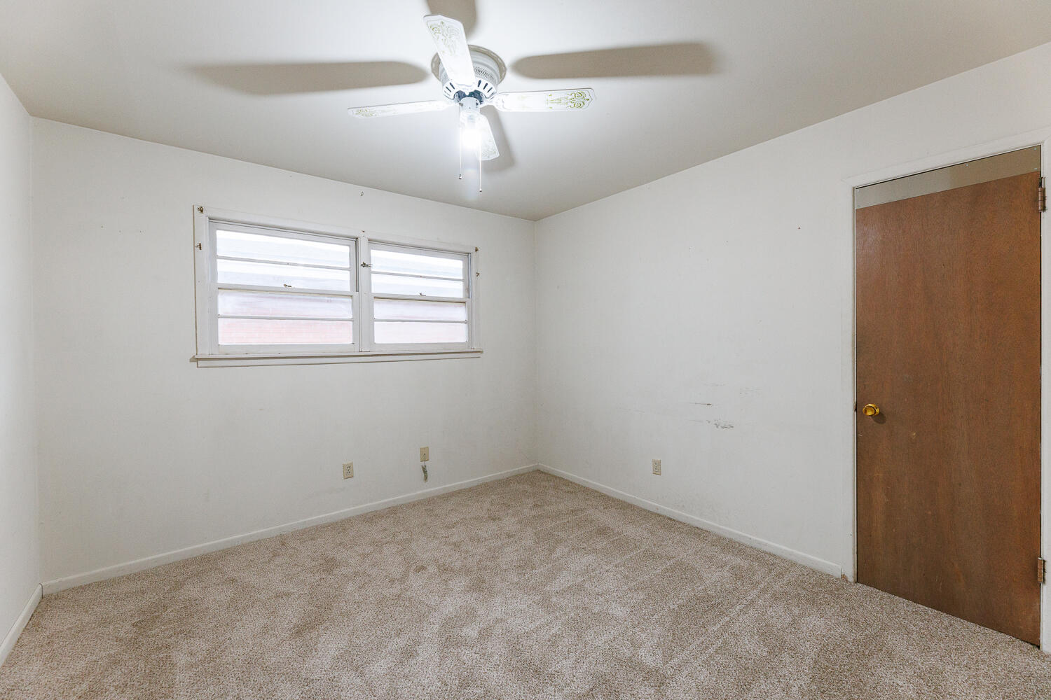 5220 7th Street Lubbock, TX 79416 - Photo 25 of 34 Second Bedroom