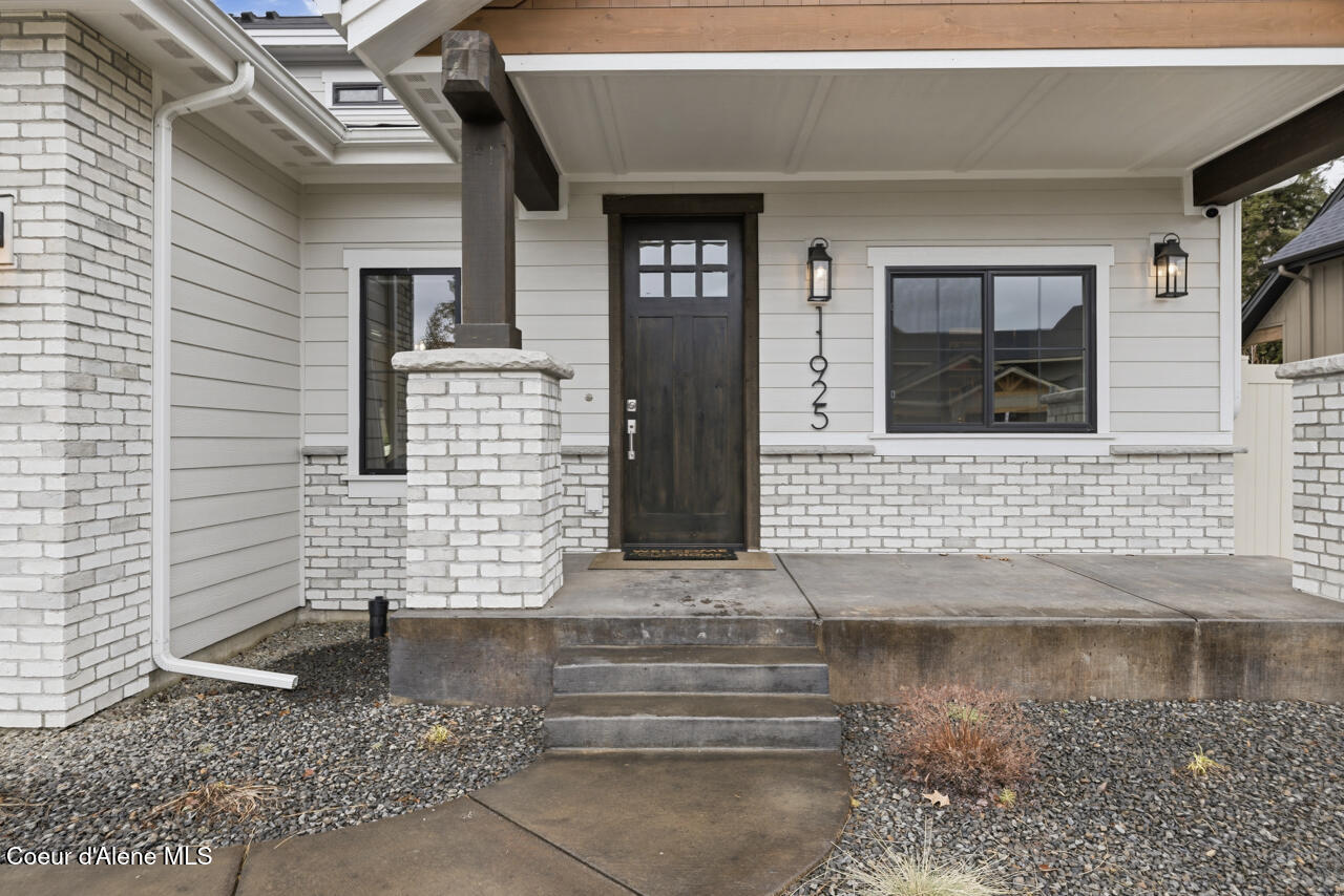 11925 North Rocking R Road Hayden, ID 83835 - Photo 69 of 91 Front Porch