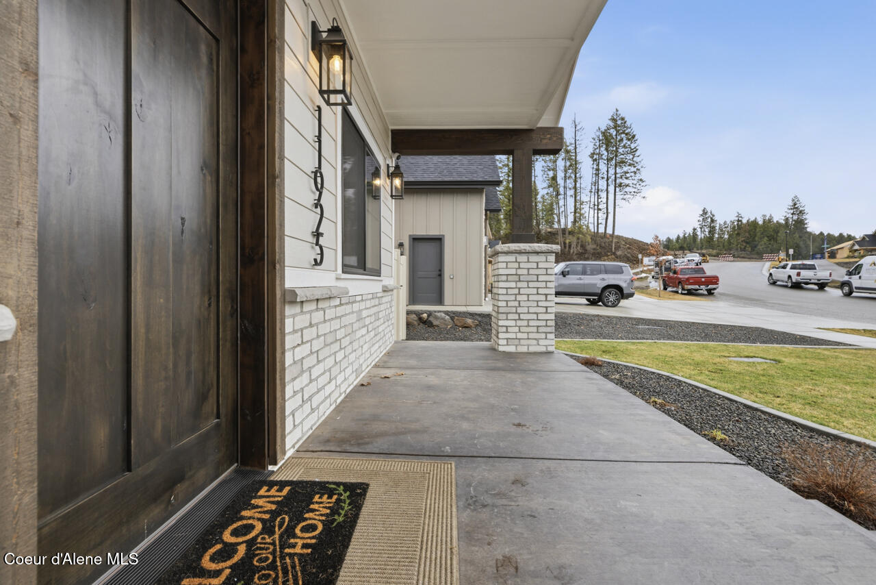 11925 North Rocking R Road Hayden, ID 83835 - Photo 70 of 91 Front Door