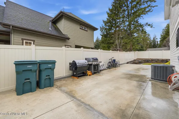 $1,397,000 | 11925 North Rocking R Road, Hayden, ID 83835