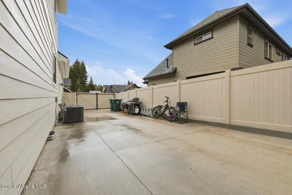 $1,397,000 | 11925 North Rocking R Road, Hayden, ID 83835