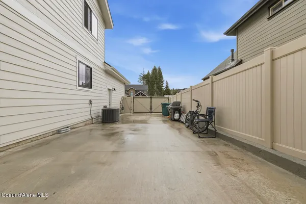 $1,397,000 | 11925 North Rocking R Road, Hayden, ID 83835