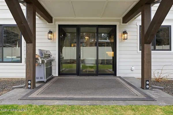 $1,397,000 | 11925 North Rocking R Road, Hayden, ID 83835