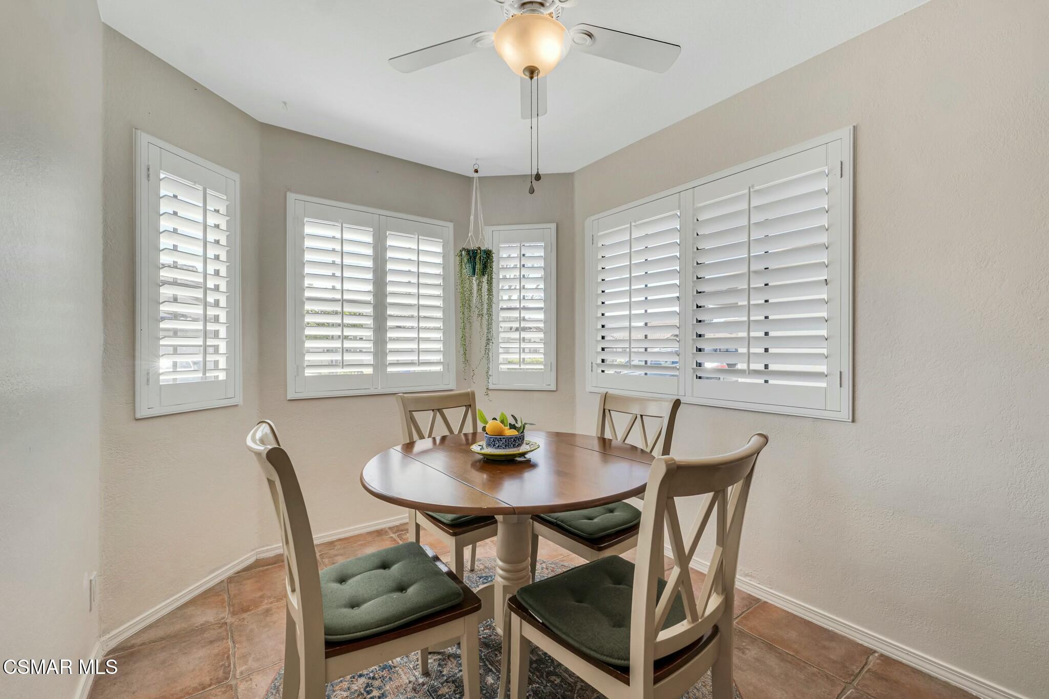 733 Congressional Road Simi Valley, CA 93065 - Photo 11 of 37 Breakfast room