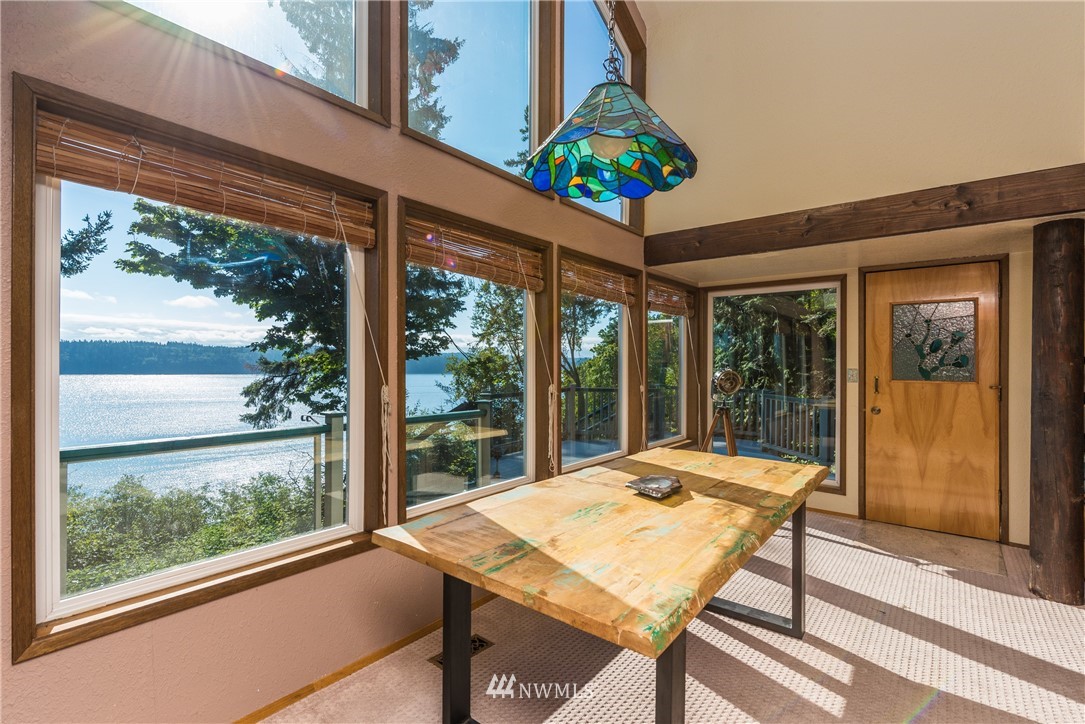 14119 Gibralter Road Anacortes, WA 98221 - Photo 8 of 22 Gallery Image 8
