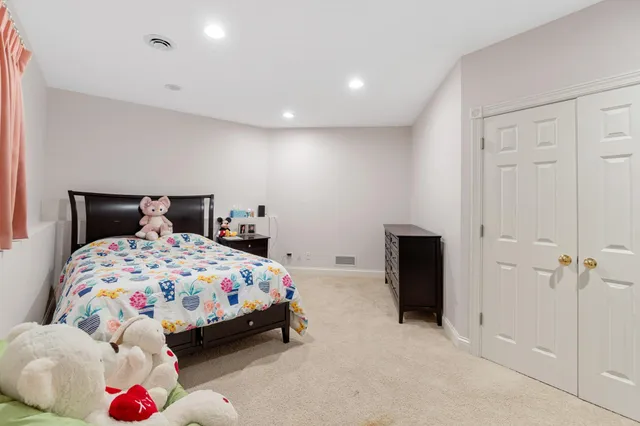 $779,900 | 2888 Forest Ridge, Chaska, MN 55318