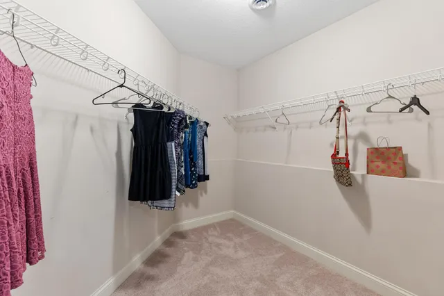 $779,900 | 2888 Forest Ridge, Chaska, MN 55318