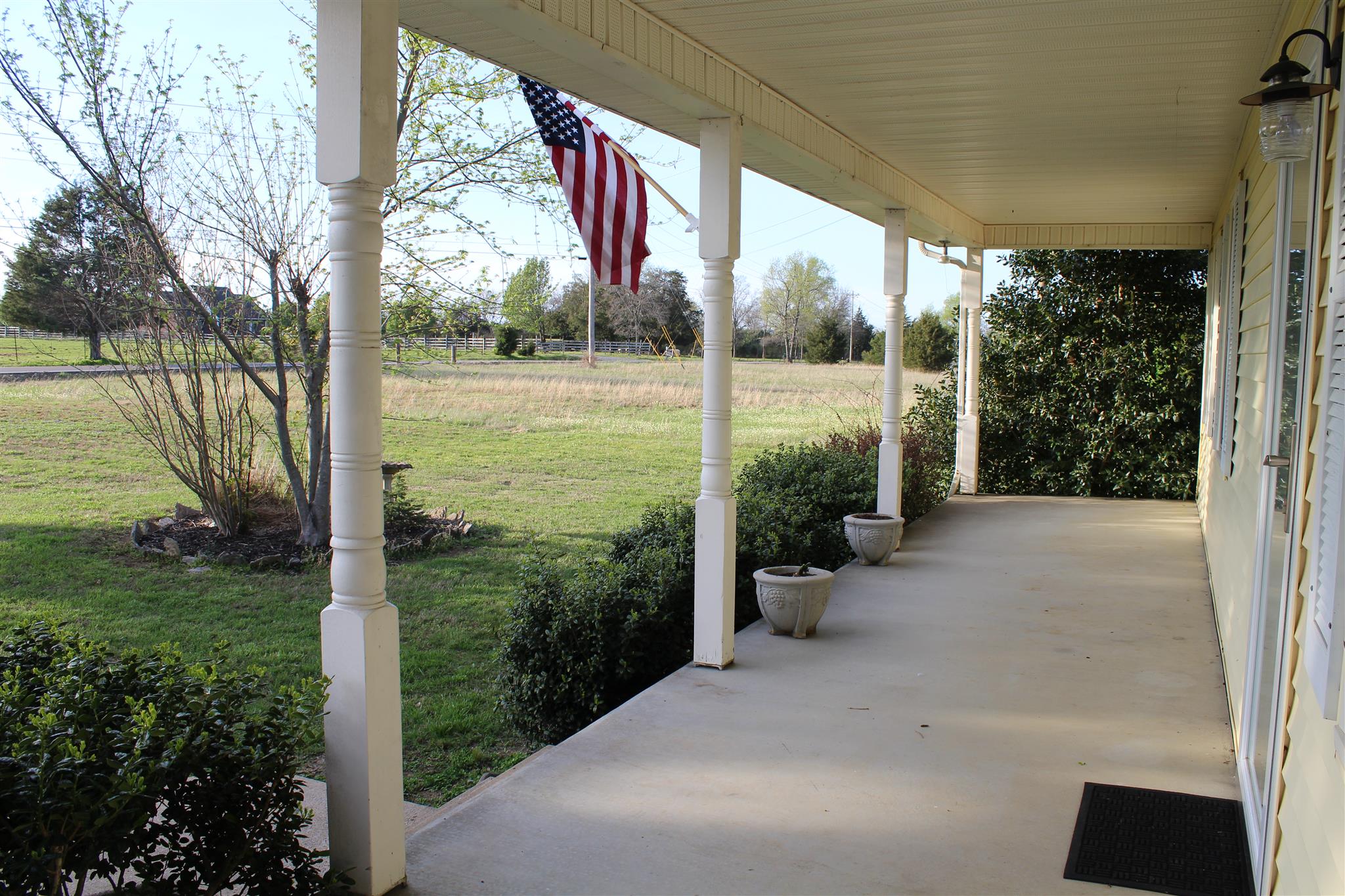 1601 Weeks Road Murfreesboro, TN 37127 - Photo 3 of 24 Gallery Image 3