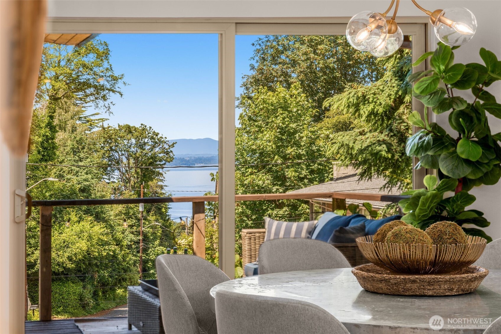4000 Southwest Myrtle Street Seattle, WA 98136 - Photo 11 of 36