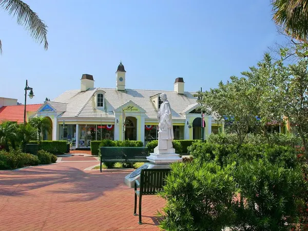 a view of an outdoor space and a yard