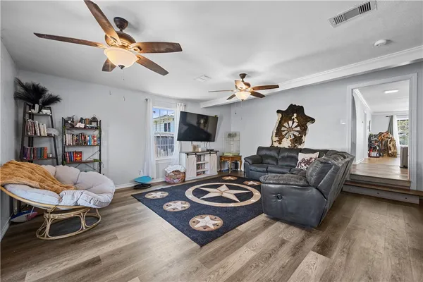 $200,000 | 309 Reynolds Avenue, Taft, TX 78390