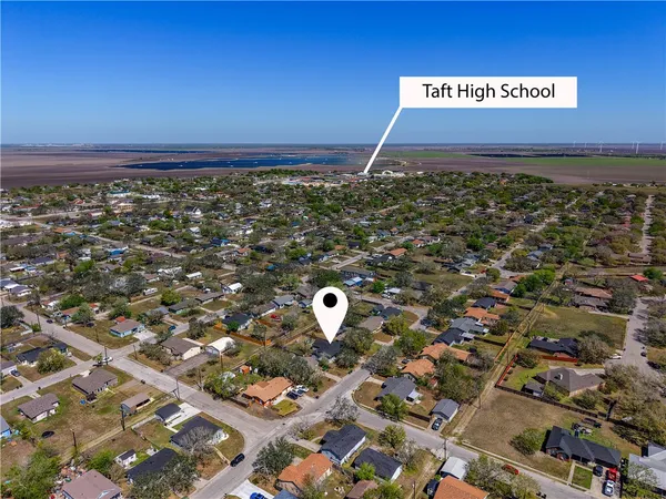 $200,000 | 309 Reynolds Avenue, Taft, TX 78390