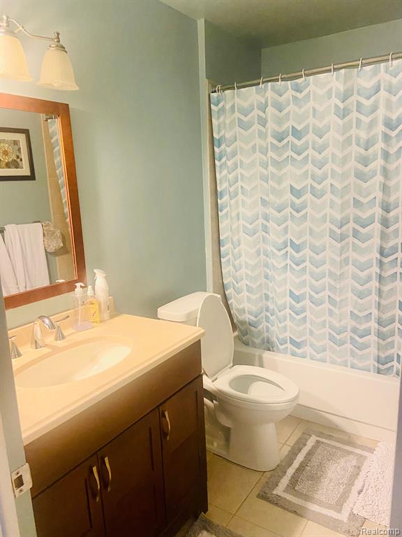 30535 West 14 Mile Road, Unit 1 Farmington, MI 48334 - Photo 20 of 33