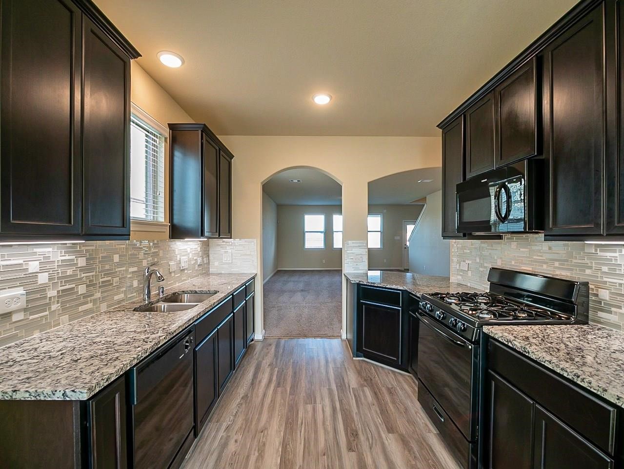 2303 Altman Trail Houston, TX 77014 - Photo 2 of 27