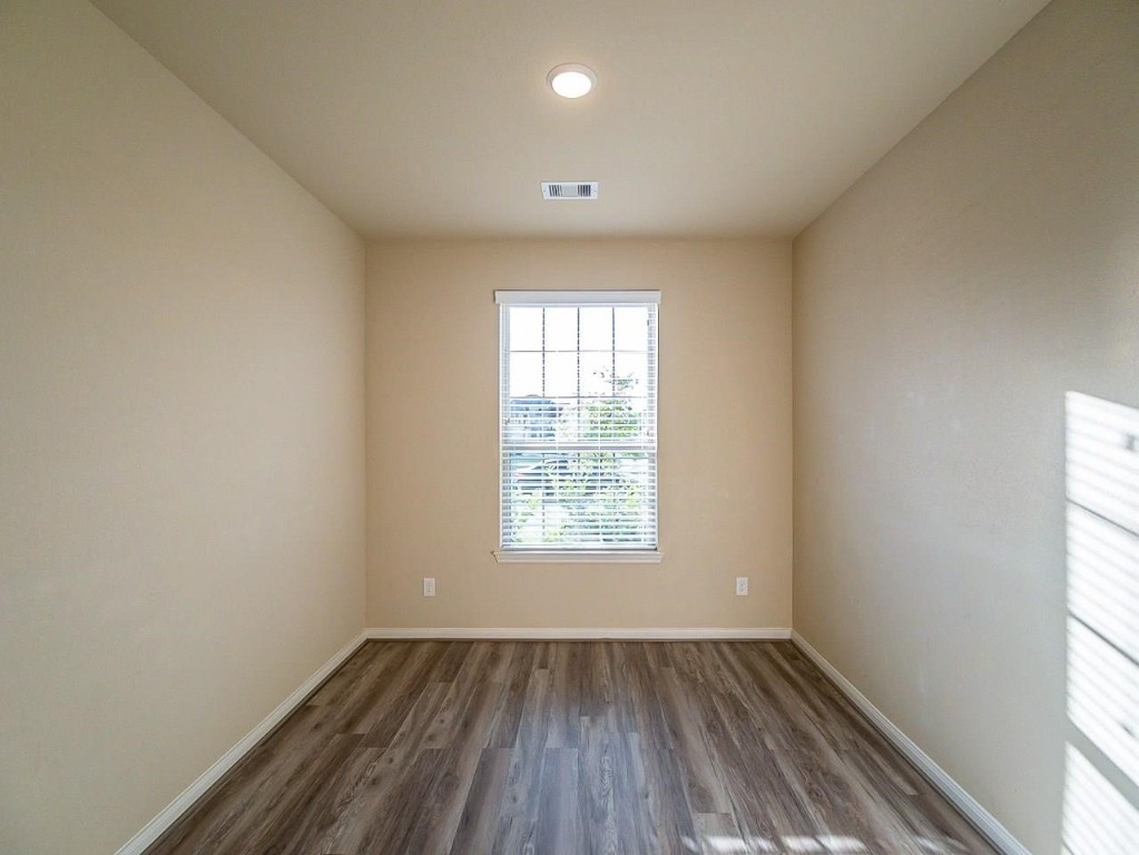 2303 Altman Trail Houston, TX 77014 - Photo 6 of 27