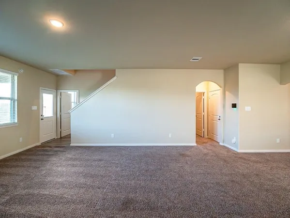 $2,450 | 2303 Altman Trail, Houston, TX 77014