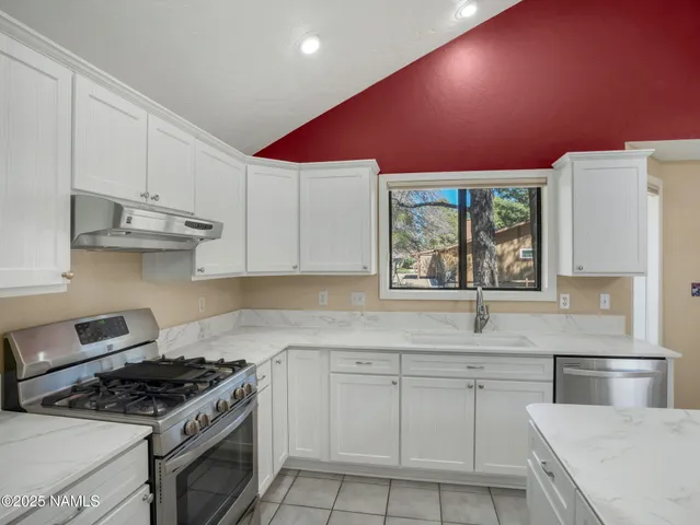 $660,000 | 3792 East Ramble Wood Drive, Flagstaff, AZ 86004