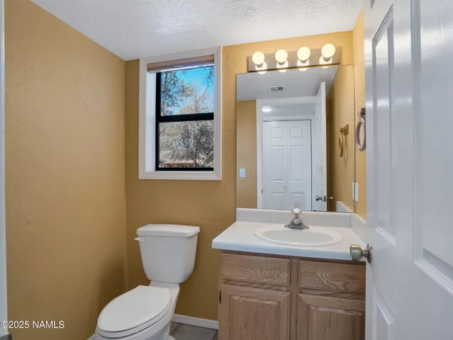 $660,000 | 3792 East Ramble Wood Drive, Flagstaff, AZ 86004