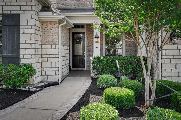 $890,000 | 16211 Cedar Lake View Court, Cypress, TX 77433