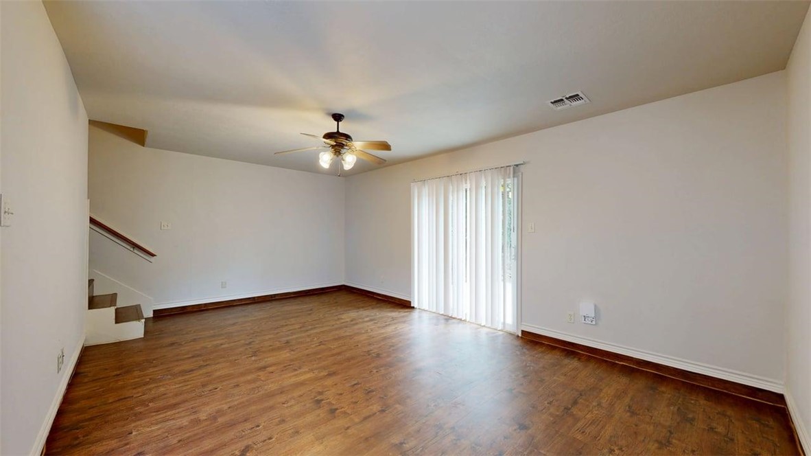 1915 Pine Tree Drive, Unit B Bryan, TX 77802 - Photo 5 of 22