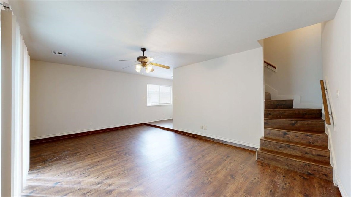 1915 Pine Tree Drive, Unit B Bryan, TX 77802 - Photo 7 of 22