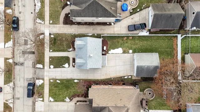 $4,500 | 998 Mitchell Avenue, Elmhurst, IL 60126